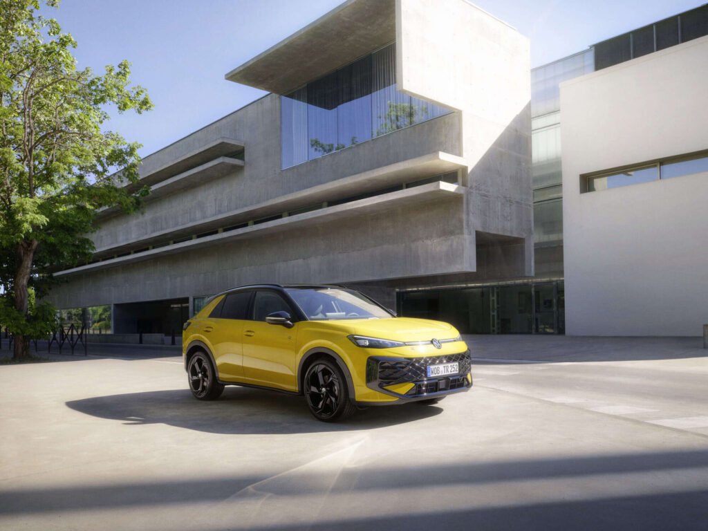 Volkswagen T‑Roc front view
