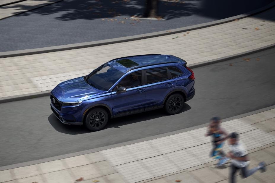 2026 Honda CR-V Hybrid Trailsport City drive
