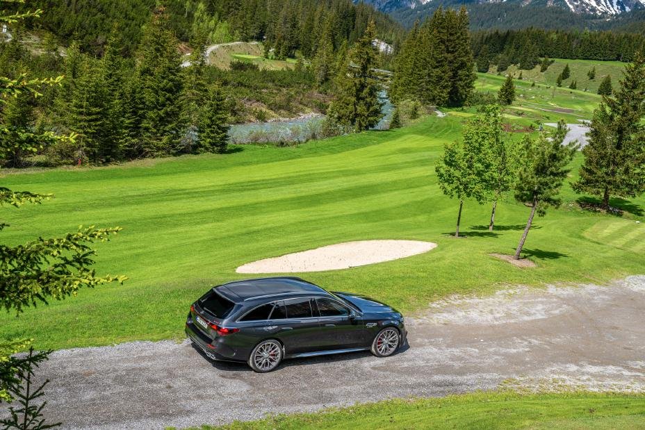 2026 Mercedes-AMG E53 Wagon back view